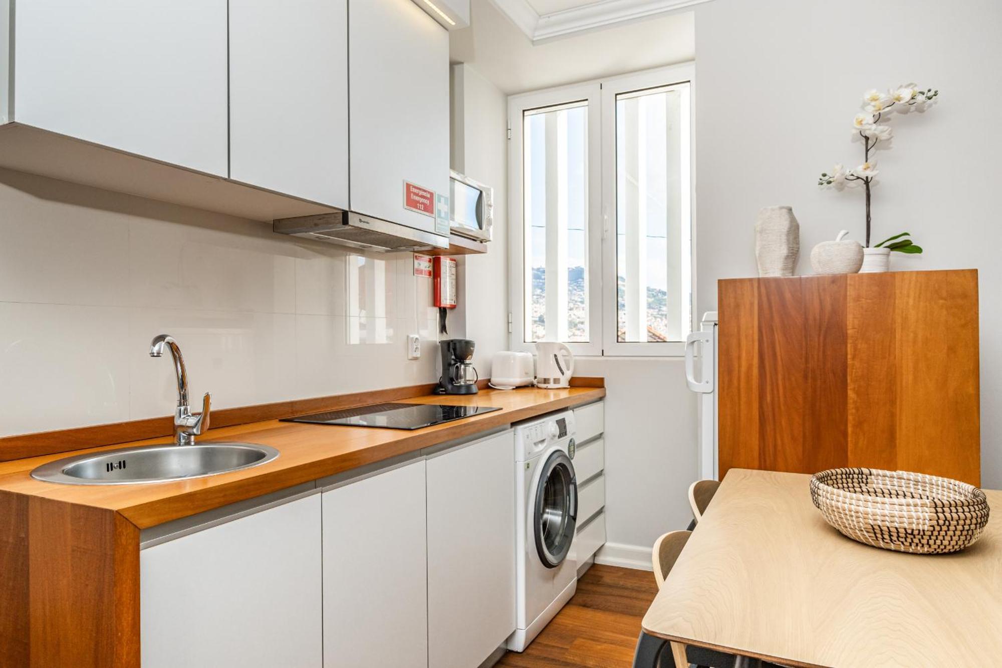 Hillside - By Wehost Apartment Funchal  Ngoại thất bức ảnh